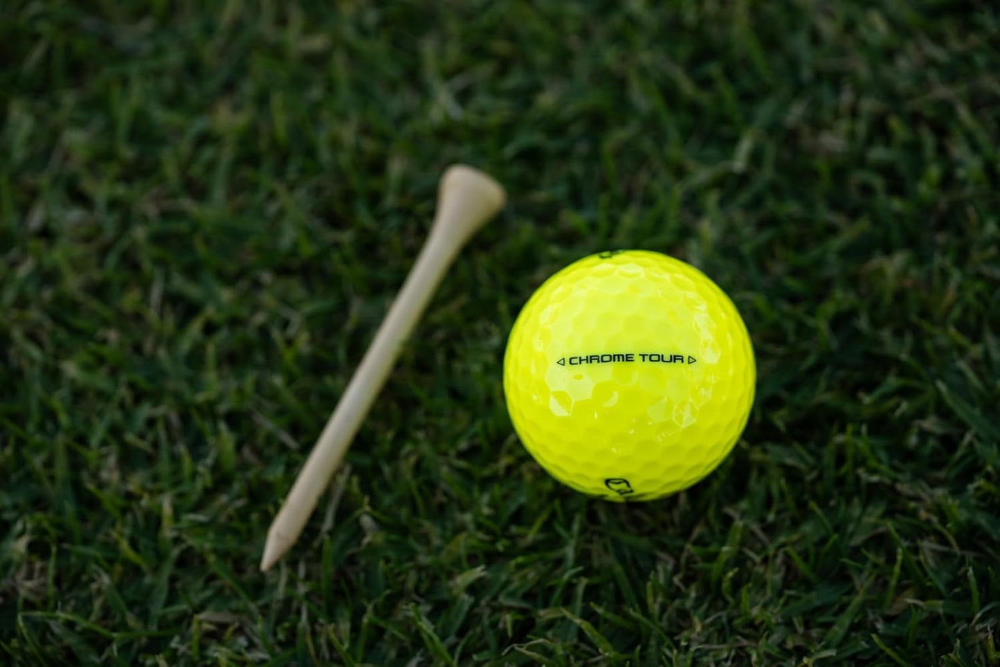 Callaway Chrome Tour Golf Balls: Hyper Fast Core, Triple Track Alignment, Tour Performance