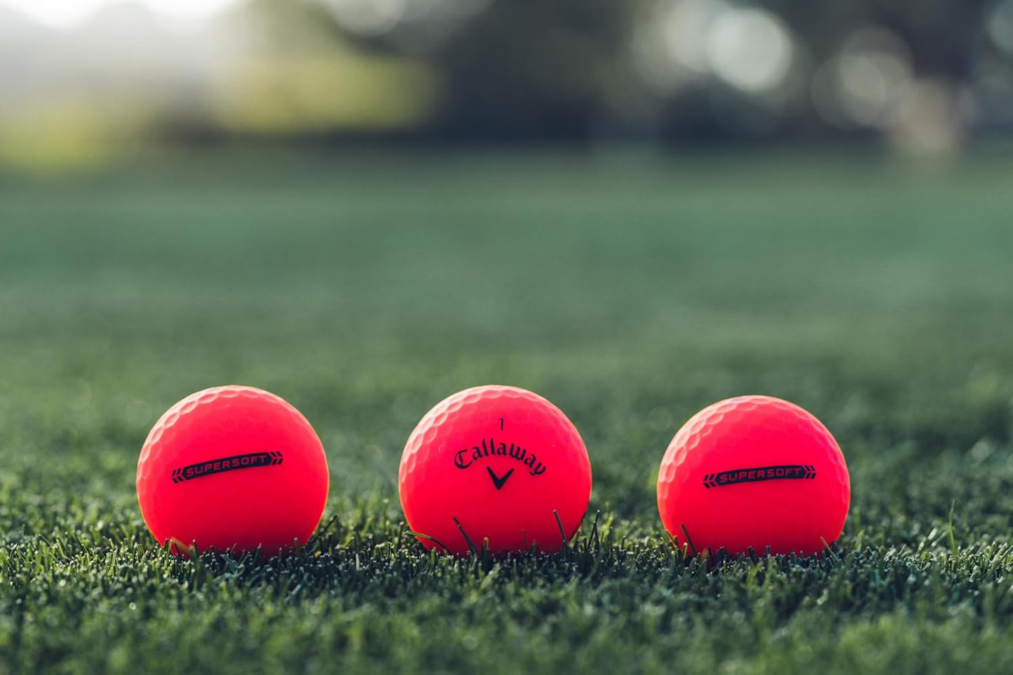Callaway Supersoft Golf Balls: Maximize Distance, Soft Feel, Control for All Golfers