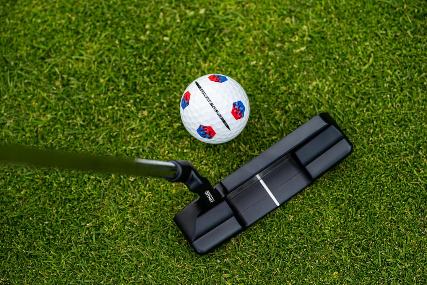 Callaway Chrome Tour Golf Balls: Hyper Fast Core, Triple Track Alignment, Tour Performance