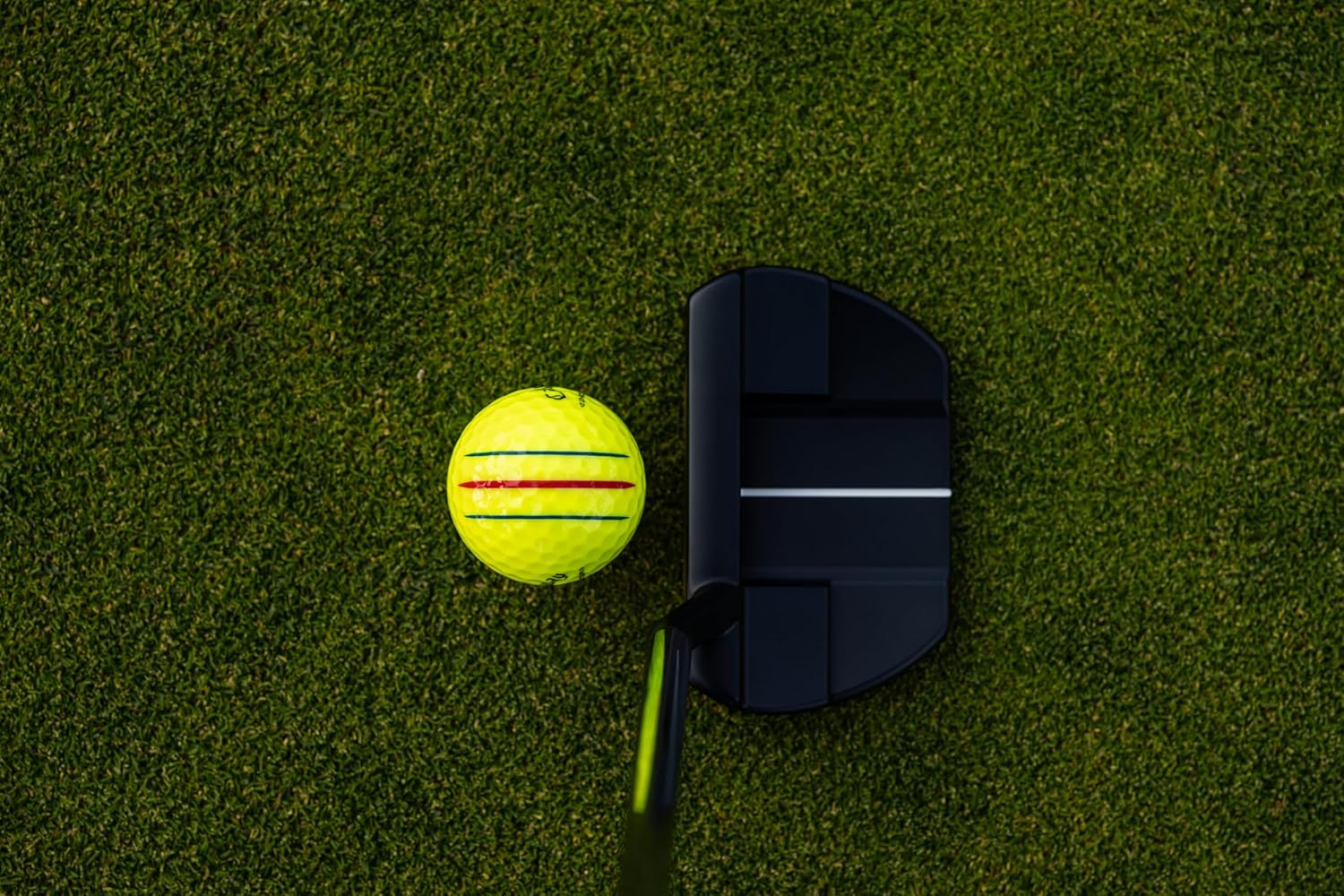 Callaway Chrome Tour Golf Balls: Hyper Fast Core, Triple Track Alignment, Tour Performance