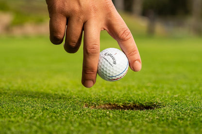 Callaway Chrome Tour Golf Balls: Hyper Fast Core, Triple Track Alignment, Tour Performance