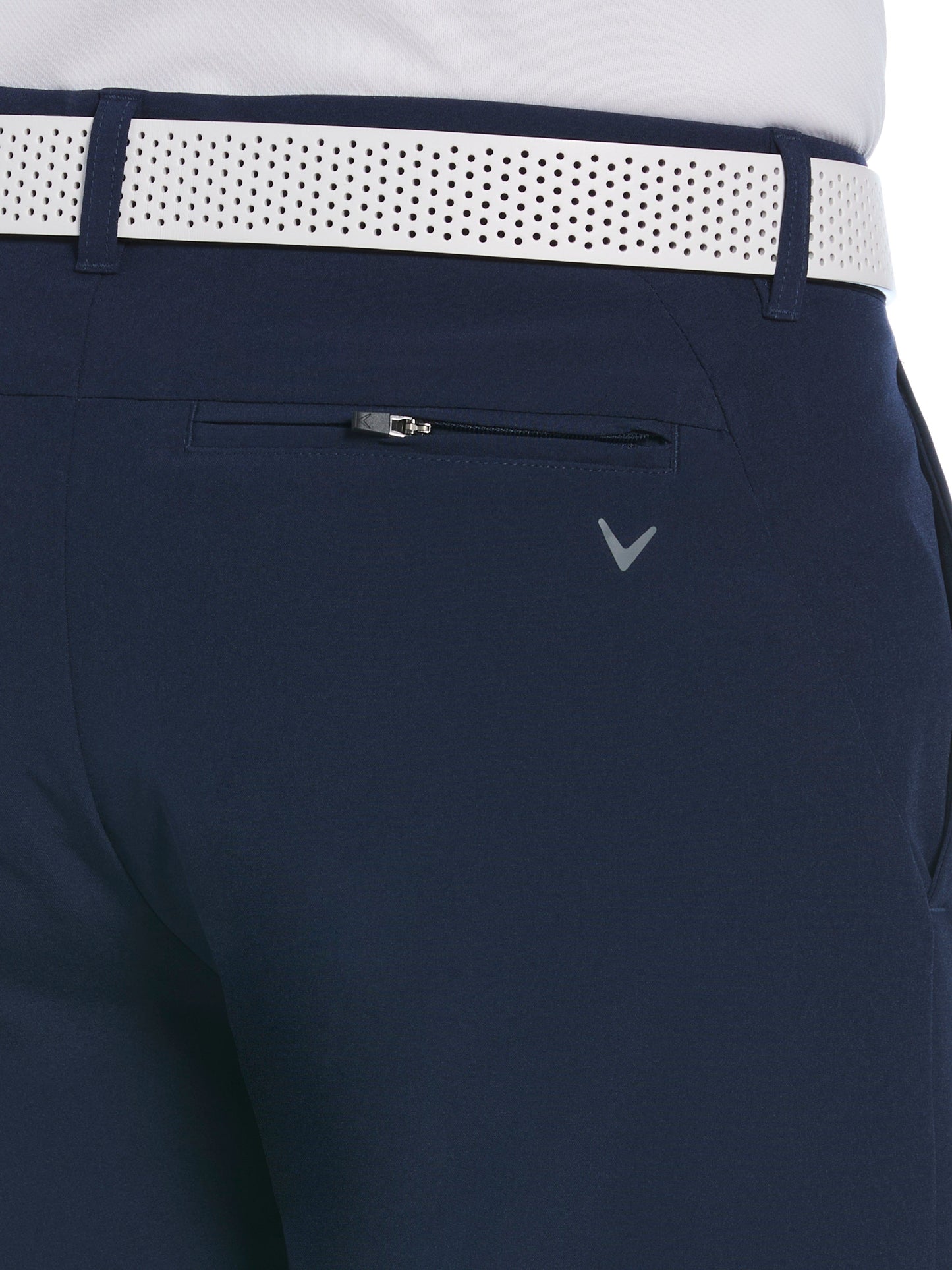 Mens 9" Swing Tech Short