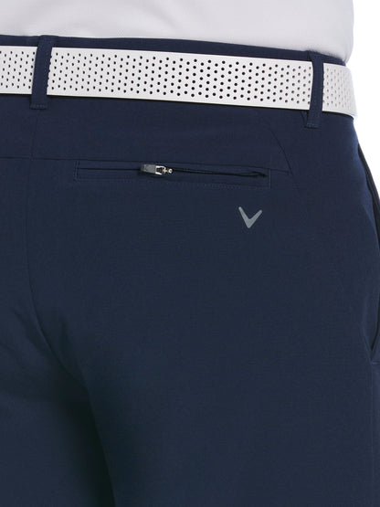 Mens 9" Swing Tech Short