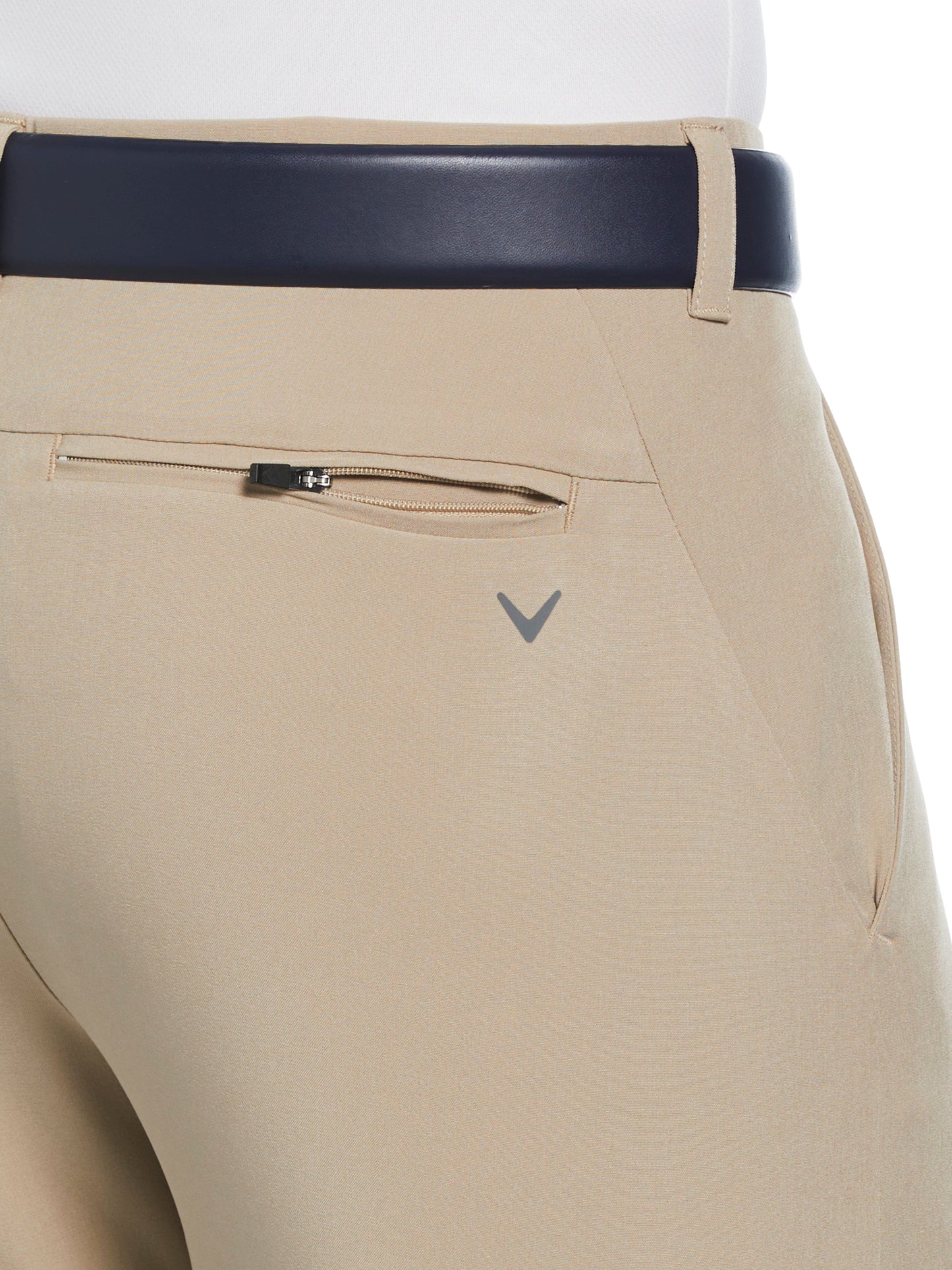 Mens 9" Swing Tech Short